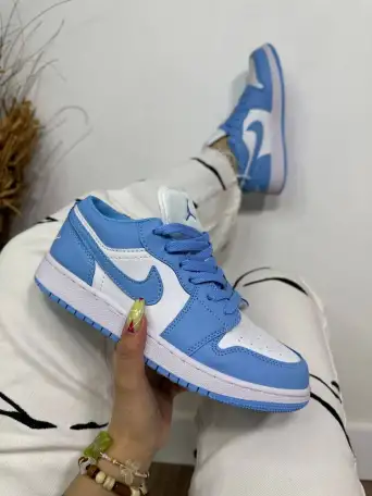 Кроссовки Nike Air Jordan 1, фотография 4