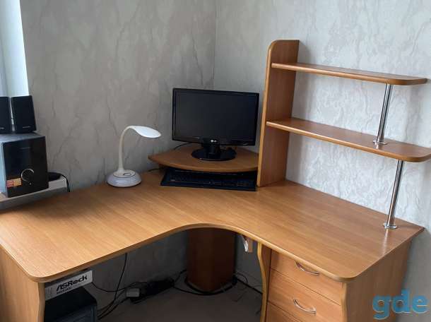 Срочно. Продам стол, фотография 1