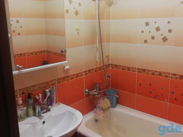 Продам 3-х комнатную квартиру новой планировки, м-н Октябрьский, дом 62, фотография 7