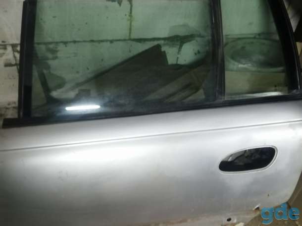 Двери на Opel Omega, фотография 2