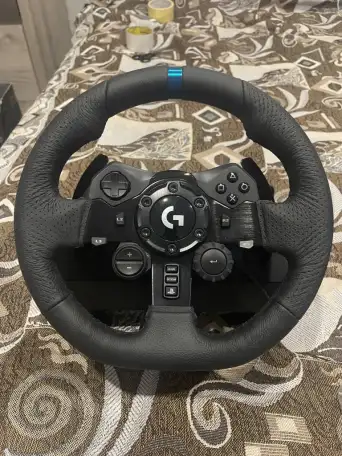 Logitech G923, фотография 1