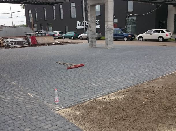 Укладка тротуарной плитки и установка бордюр, фотография 8