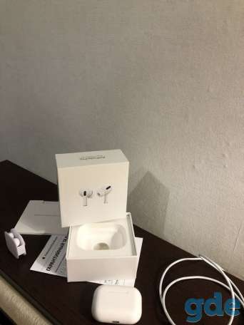 Наушники Apple AirPods Pro, фотография 4