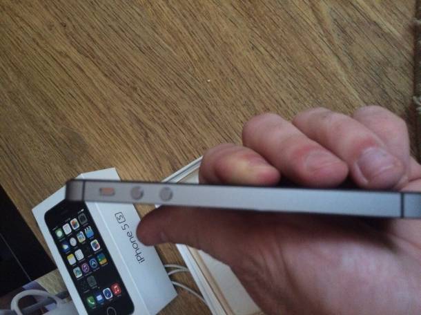 iPhone 5s space grey 16gb, фотография 2