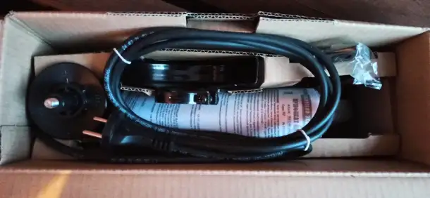 Болгарка Makita 9558HN, фотография 3