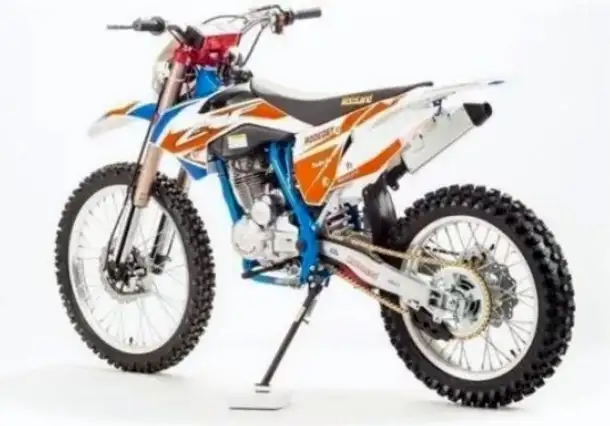 Кроссовый мотоцикл motoland crf 250 без птс, фотография 2