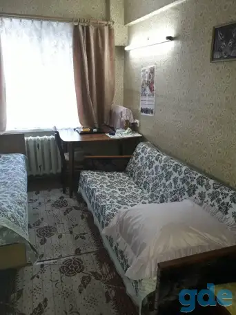 Сдаю комнату для студенток заочниц, Улица Орловского 28кв71, фотография 1