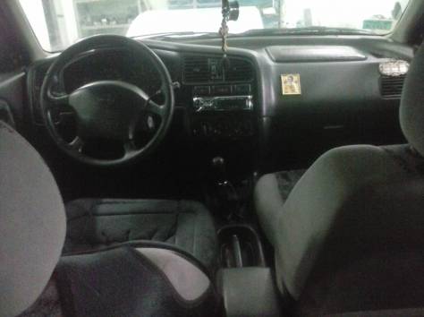 Ниссан Примера Nissan Primera, фотография 4