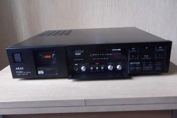 Кассетная дека Akai GX-9, фотография 3
