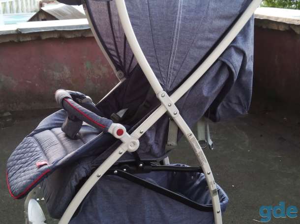Продам коляску очень лёгкая, фотография 3