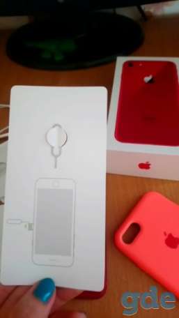 Продаю Apple iPhone 8 (PRODUCT)RED Special Edition 64GB, фотография 2