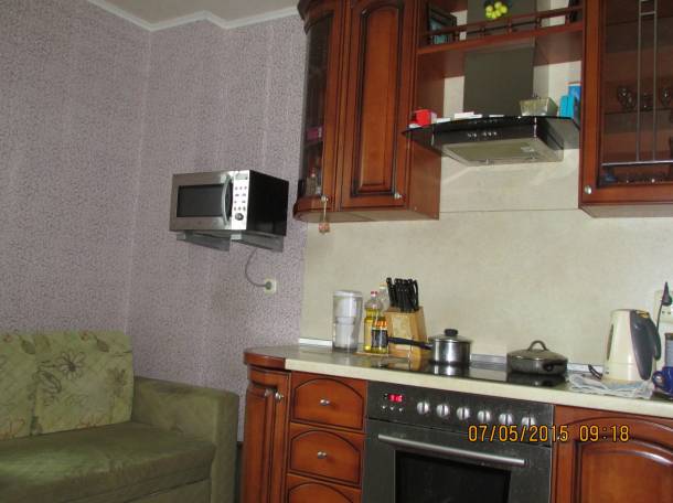 Уютная квартира на длительный срок, Бурдейного 18, фотография 2