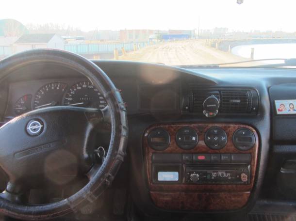 Опель  Омега B Opel Omega, фотография 2