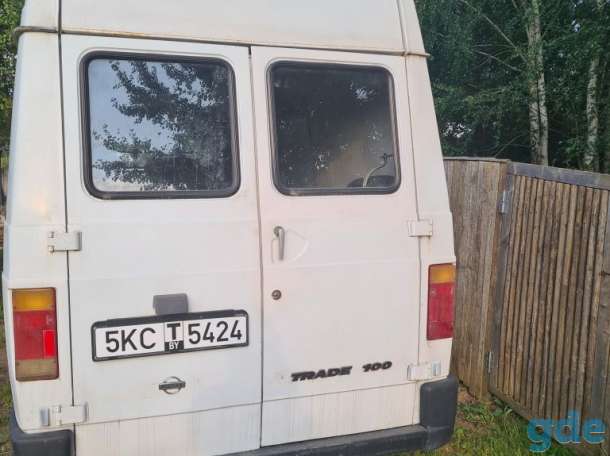 продаю Ниссан Трейд, фотография 3
