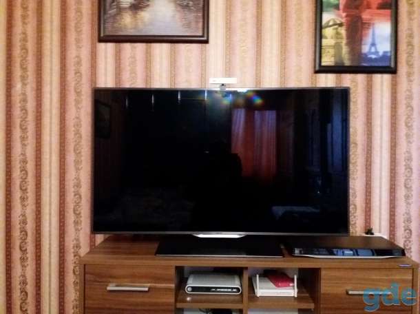ТВ Philips 46 PFL8007, фотография 2
