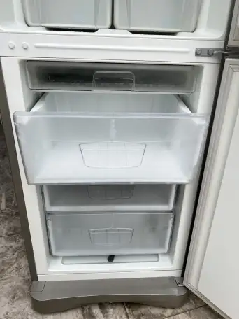 Холодильник Indesit 200 см. Доставка, фотография 9