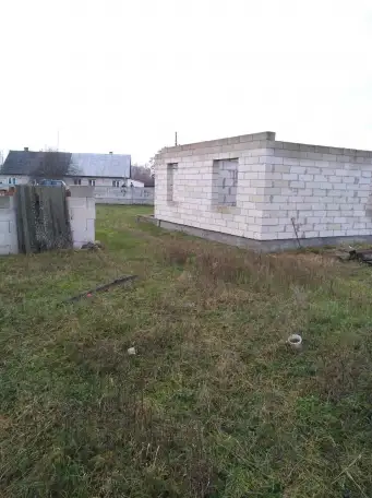 Продам участок в Микашевичах с недостроенным домом и гаражом, фотография 3
