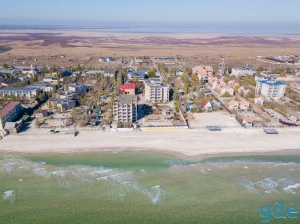 Продам базу отдыха на берегу Азовского моря в пгт. Кирилловка Запорожской обл. (коса Пересыпь) площадью 1 га., фотография 3