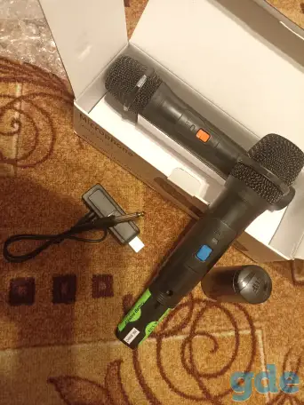 Микрофоны беспроводные два на одной базе USB и 2,5 на 6,3 джэк., фотография 3