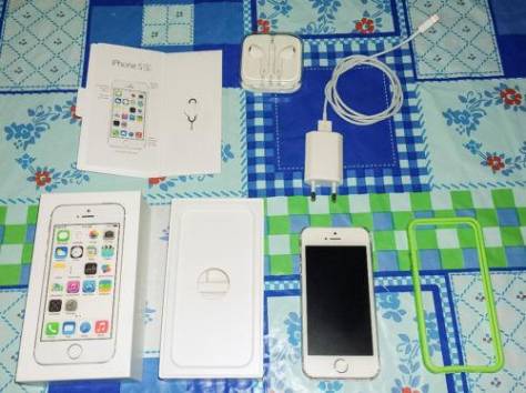 Apple, iPhone 5S 64GB сотовый телефон (Unlocked) - Space Gray, фотография 1