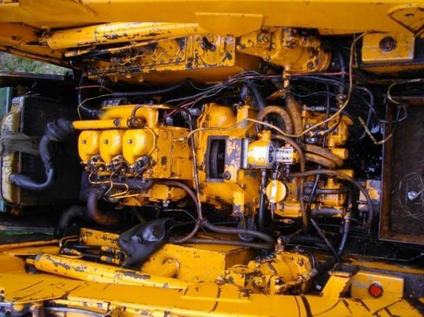 Ремонт минипогрузчиков BOBCAT UNC-060 МКСМ-800, фотография 1
