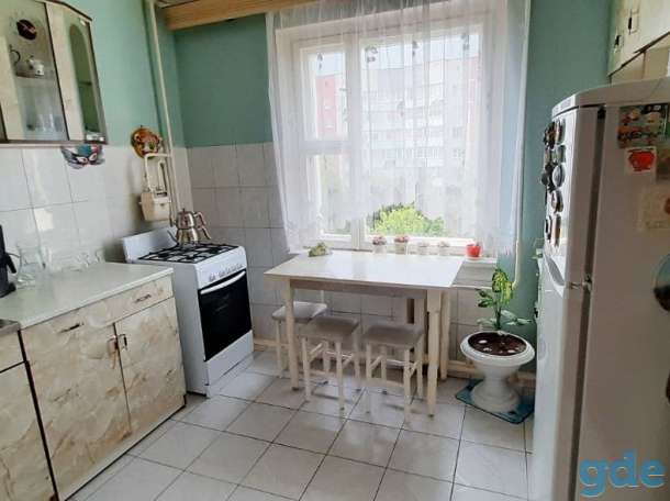 Продается 3-комнатная квартира в г. Речица по ул. Строителей, д. 29, фотография 1