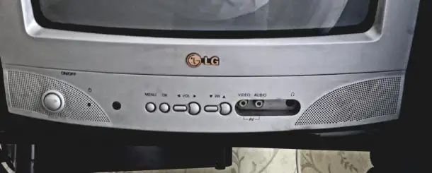 Телевизор кубик LG серого цвета кореец, фотография 4