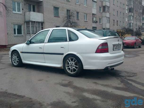 Opel Vectra 1997г, фотография 3