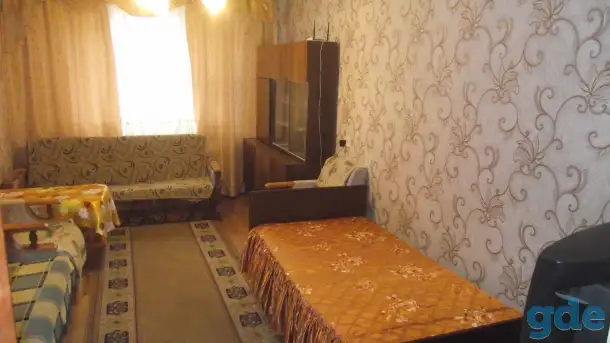 квартира посуточно, Строителей ул., фотография 1