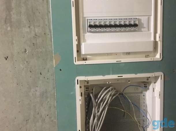 Выполним любые электромонтажные работы в квартире доме комнате, ремонт разводка новой проводки! Перенос розеток разводка, фотография 4