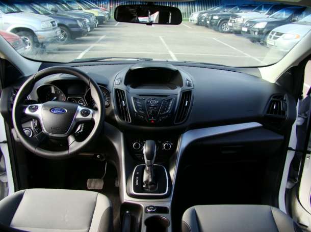 Американский Ford Escape 1.6, фотография 2