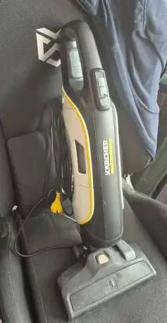 Вертикальный пылесос Karcher VC 5 Premium, фотография 1