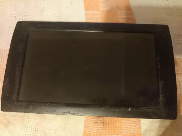 Планшет Prestigio Multipad PMP3270B на запчасти без зарядки, фотография 2