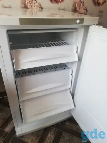 Морозильная камера Indesit, фотография 3