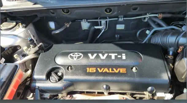 Продаю авто Toyota RAV4, фотография 8