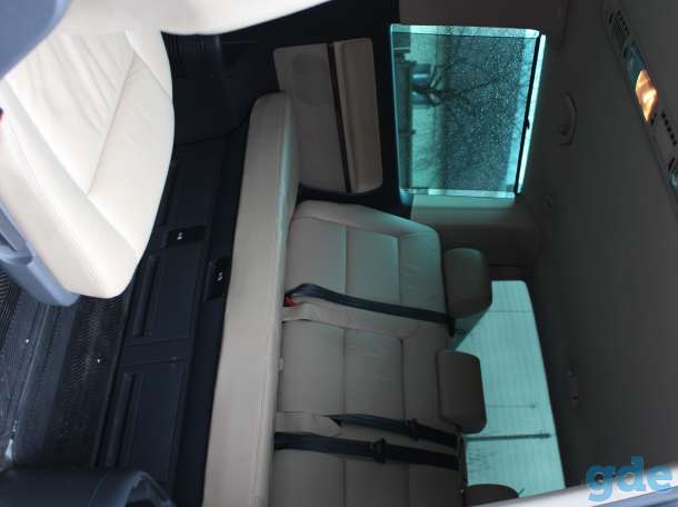 Volkswagen MULTIVAN, фотография 6