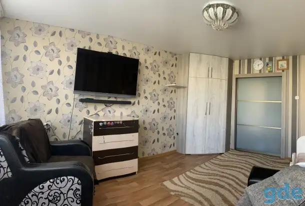 Продам однокомнатную квартиру, б-р Комарова, фотография 3