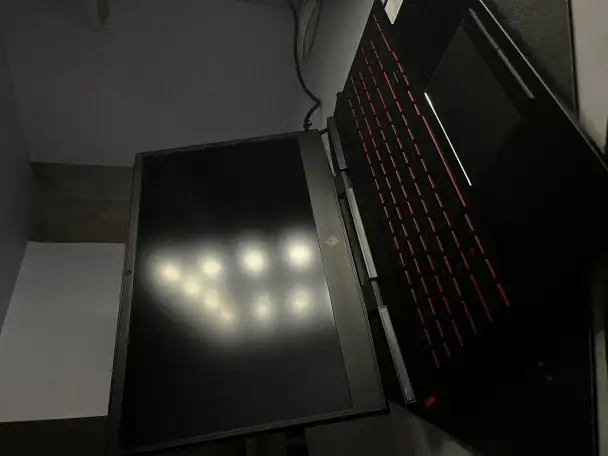 Игровой ноутбук HP OMEN 15-dc1057, фотография 5