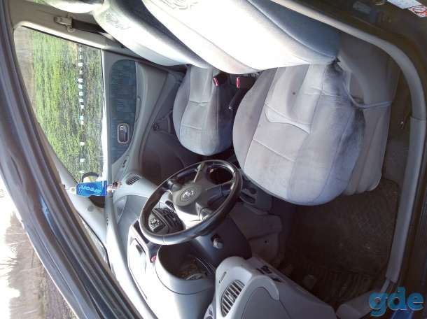 Ниссан Альмера Тино Nissan Almera, фотография 5
