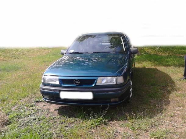 Opel Vectra A, фотография 2