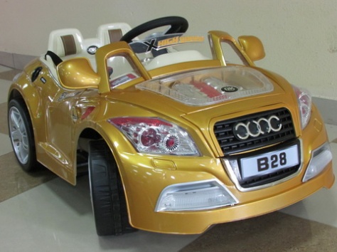 детский электромобиль audi tt cabrio-premium. модель 2013 года. доставка по рб, фотография 1