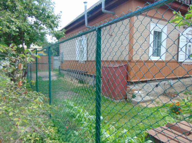 забор из рабицы под ключ, фотография 3