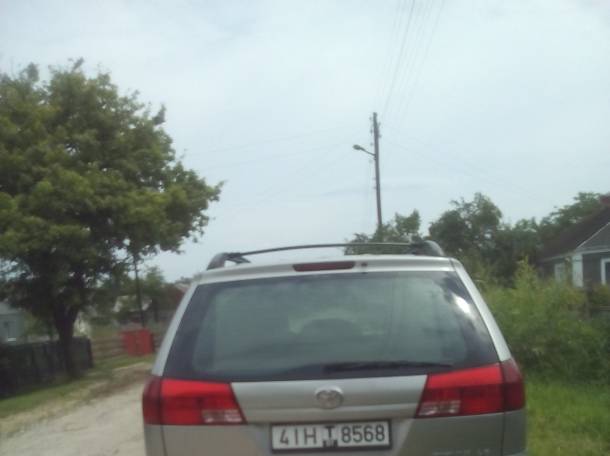 Toyota Siena, фотография 2