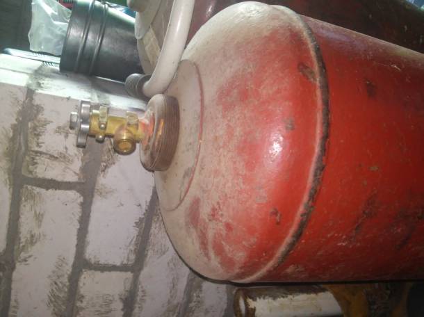 Продаю два газовых баллона., фотография 2