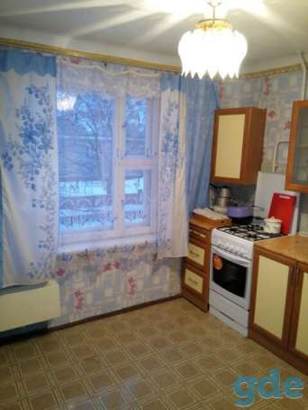 Продам квартиру в центре города, Белоозерск ул Ленина 44, фотография 4