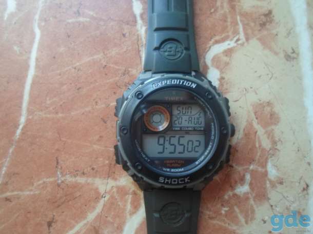 Наручные часы Timex T49981, фотография 1