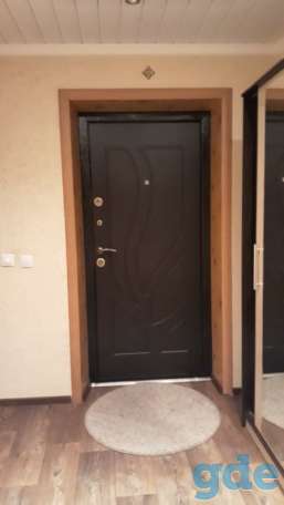 Продам 3-комнатную квартиру в двухэтажном коттедже, фотография 2
