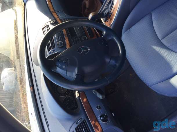 Пролам мерседес Mercedes-Benz E-Class, фотография 3
