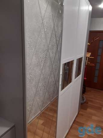 Изготавливаем зеркало с фацетом. Зеркало с фрезеровкой, фотография 1