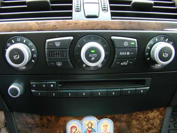 Автомобиль BMW 5-reihe (E61 Touring) 535 d, фотография 5